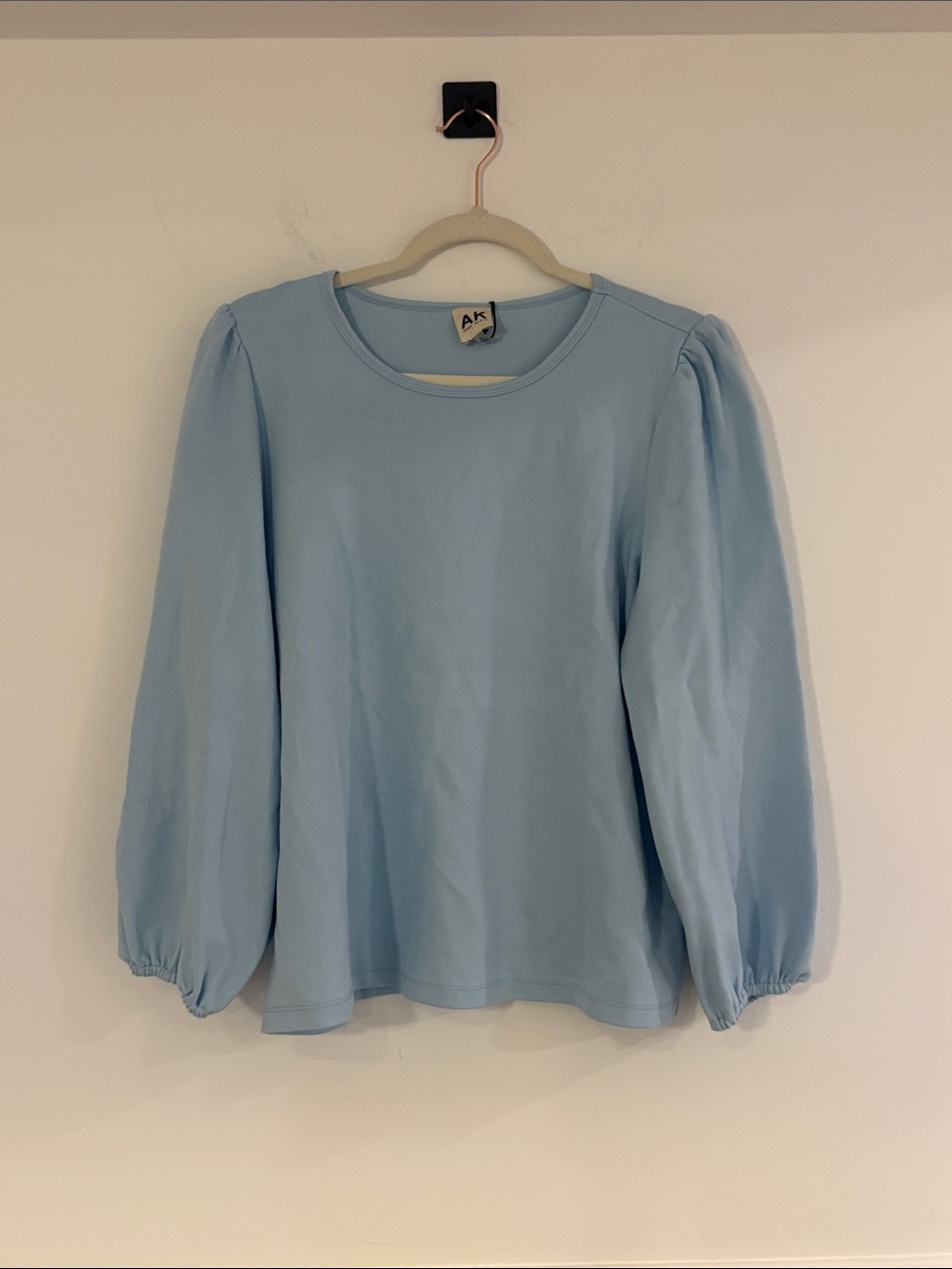 Anne Klein Sky Blue Puff-Sleeve Crewneck Top